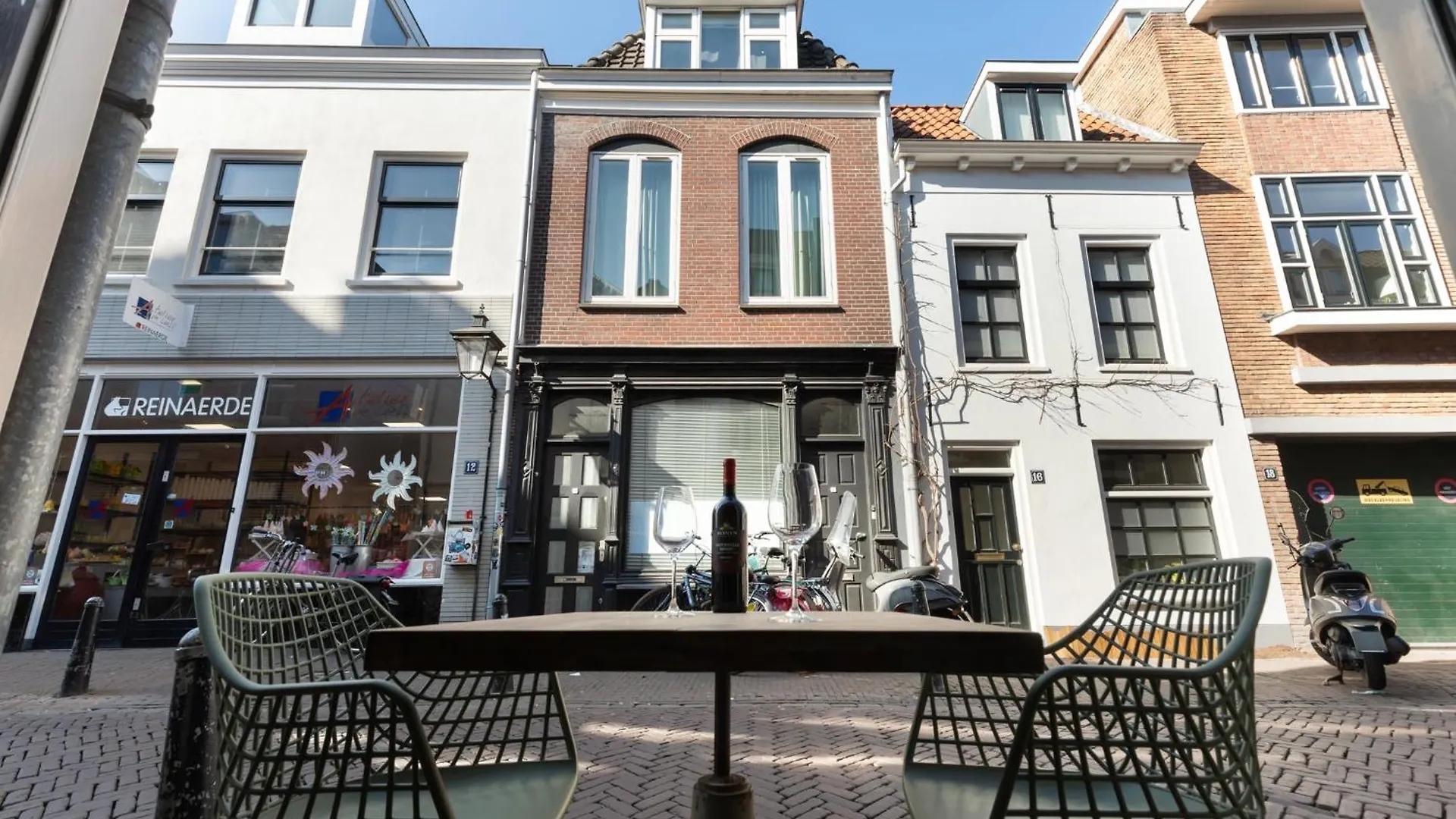 Beautiful Apartment In Vibrant Utrecht City Center