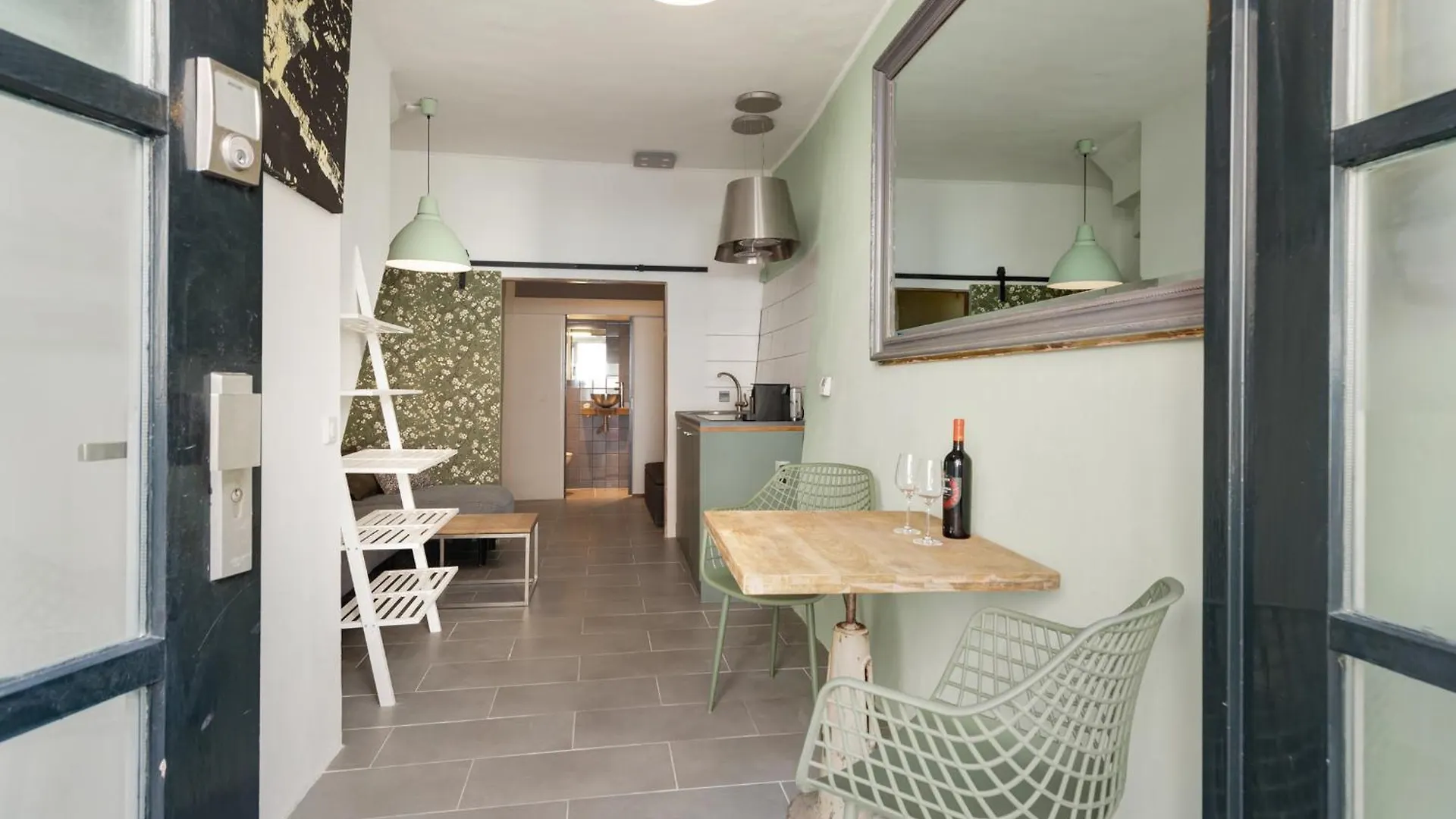 Beautiful Apartment In Vibrant Utrecht City Center